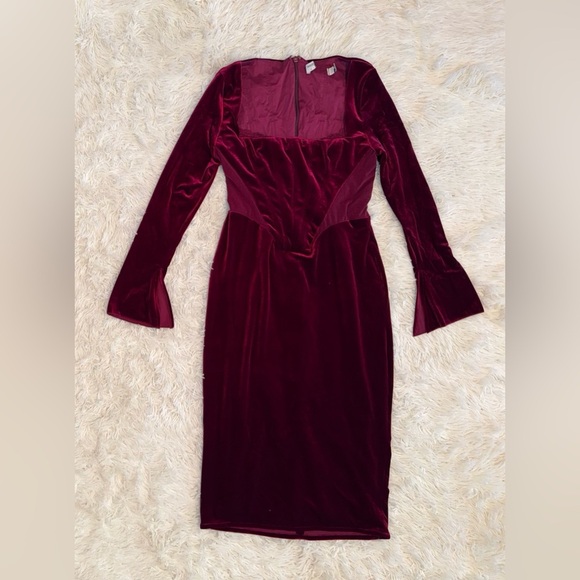 NWOT HOUSE OF CB Solaine Wine Red Velvet Long Sleeves Corset Midi Dress sz L - Picture 6 of 12